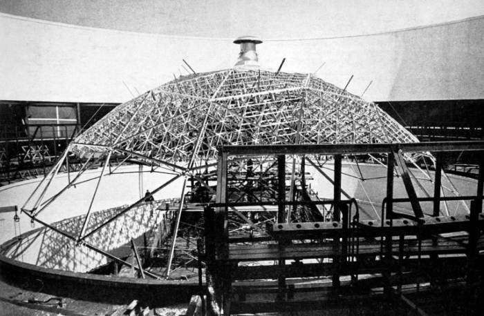 Ford Rotunda geodesic dome structure