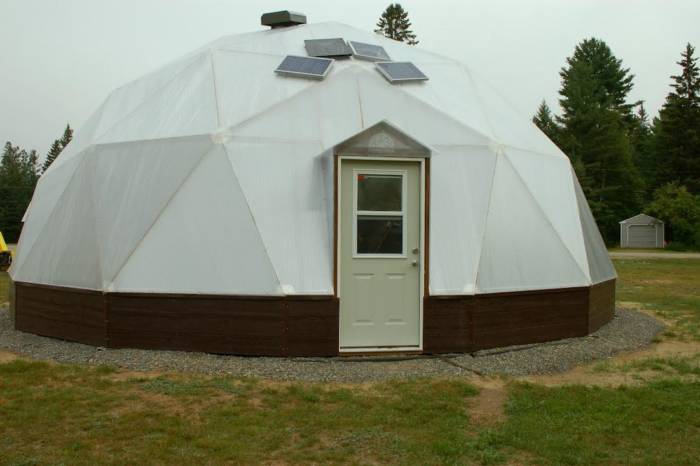 growing dome at stratton school